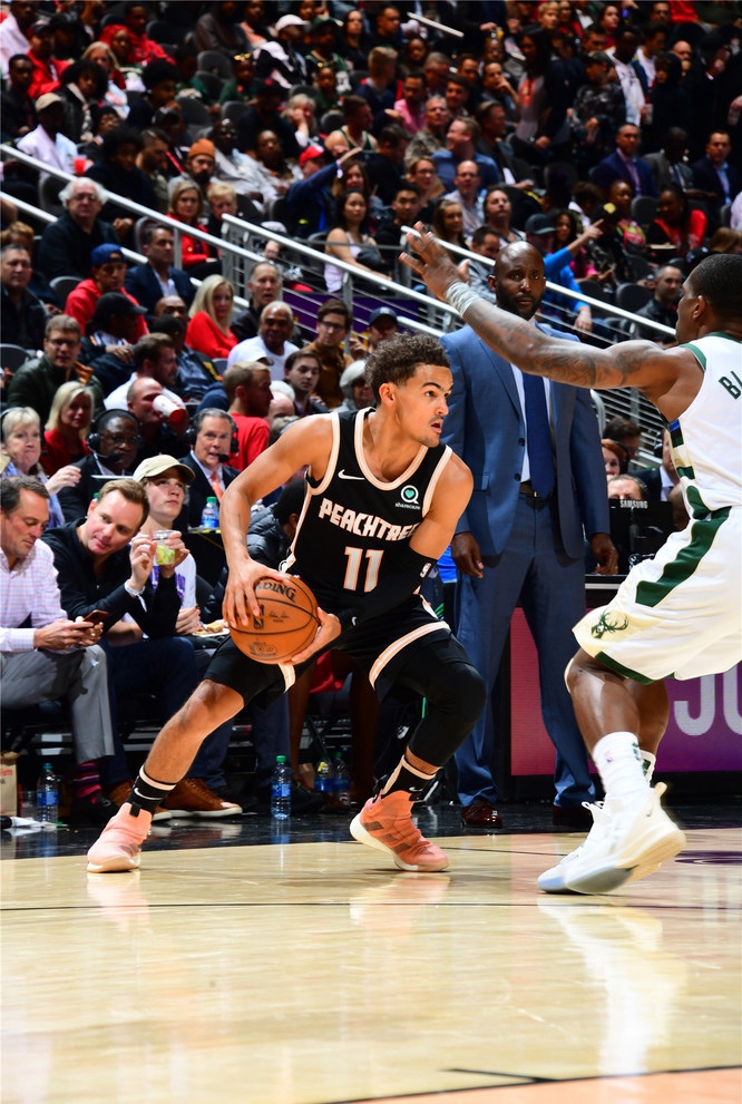 他在转换中 他在转换中